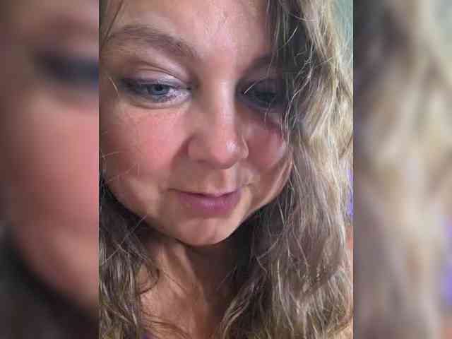 FLUFFY_BEAUTY webcam