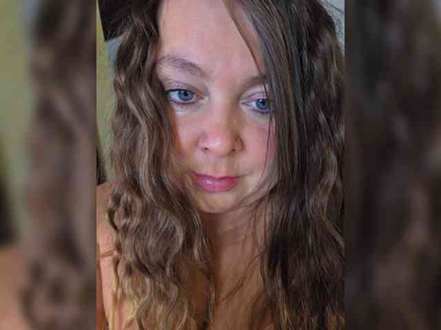 FLUFFY_BEAUTY webcam