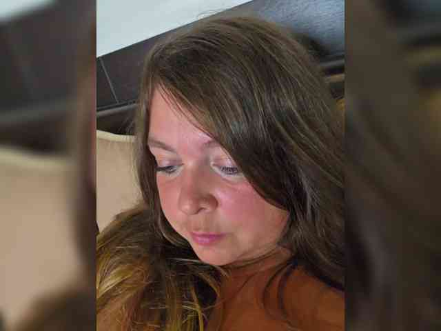 FLUFFY_BEAUTY webcam