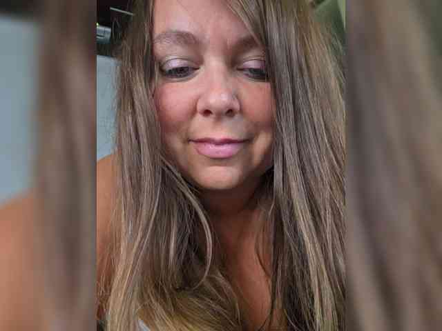 FLUFFY_BEAUTY webcam