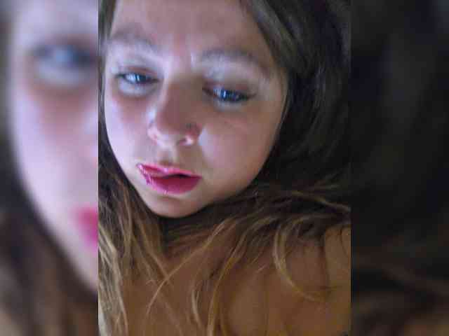 FLUFFY_BEAUTY webcam