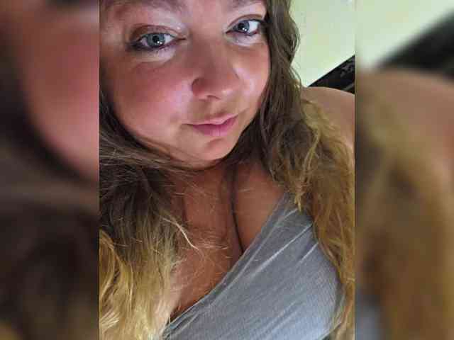 FLUFFY_BEAUTY webcam