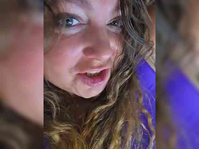 FLUFFY_BEAUTY webcam