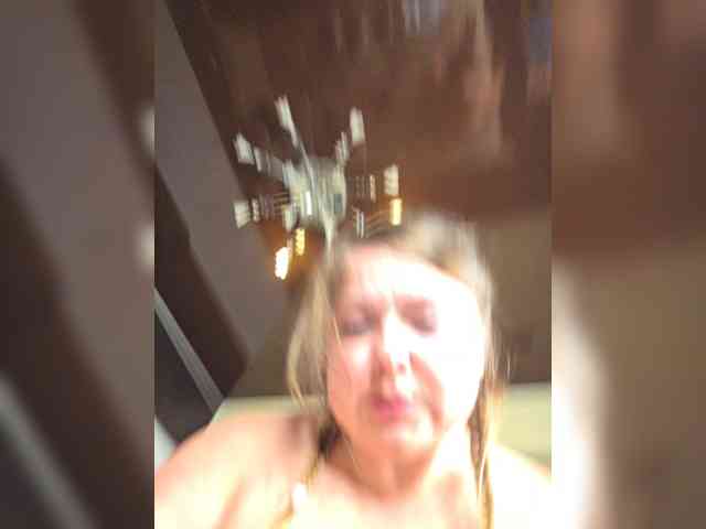 FLUFFY_BEAUTY webcam