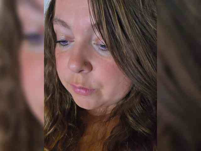 FLUFFY_BEAUTY webcam