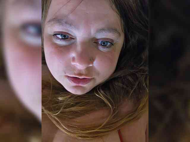 FLUFFY_BEAUTY webcam