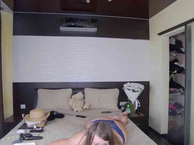 FLUFFY_BEAUTY webcam