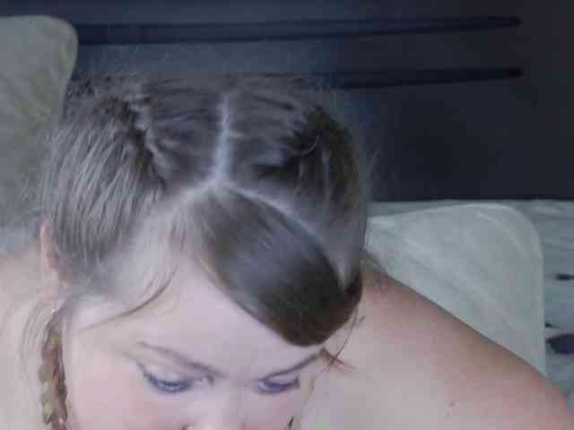 FLUFFY_BEAUTY webcam