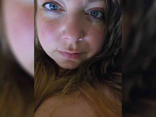 FLUFFY_BEAUTY webcam