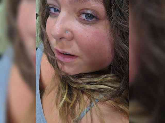 FLUFFY_BEAUTY webcam