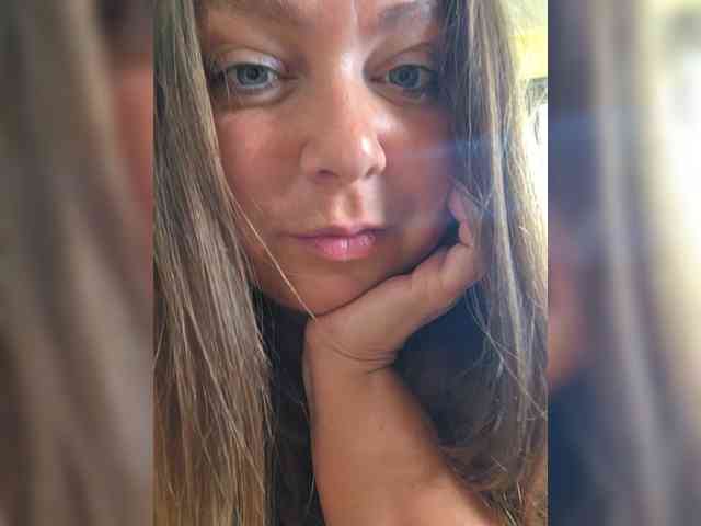FLUFFY_BEAUTY webcam