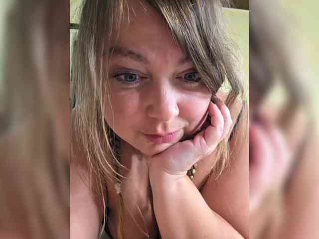 FLUFFY_BEAUTY webcam