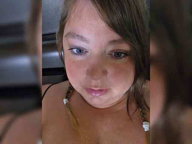 FLUFFY_BEAUTY webcam