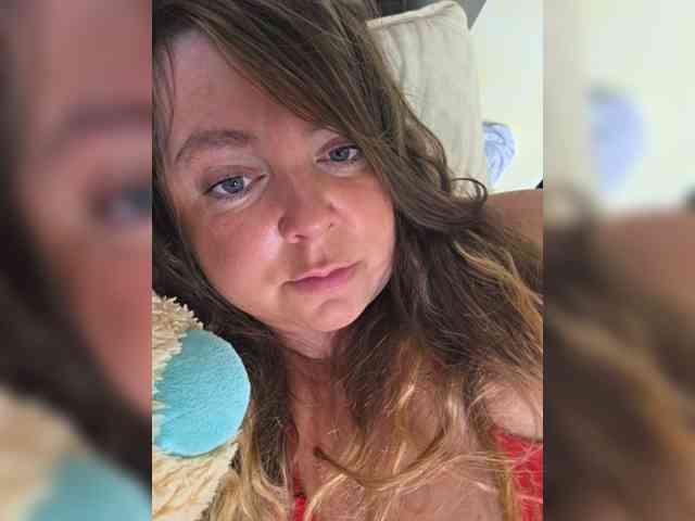 FLUFFY_BEAUTY webcam