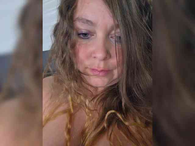 FLUFFY_BEAUTY webcam