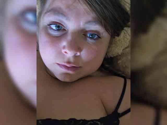 FLUFFY_BEAUTY webcam