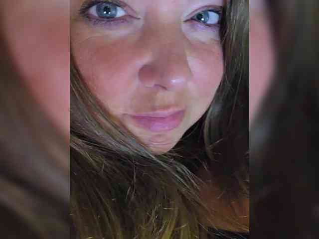 FLUFFY_BEAUTY webcam