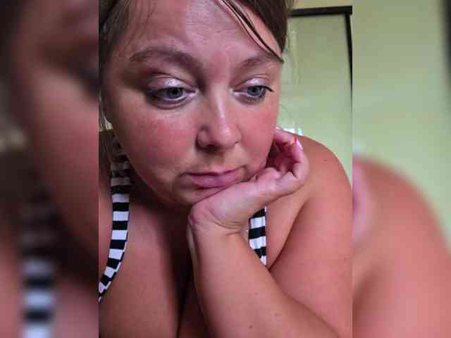 FLUFFY_BEAUTY webcam