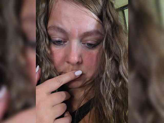 FLUFFY_BEAUTY webcam