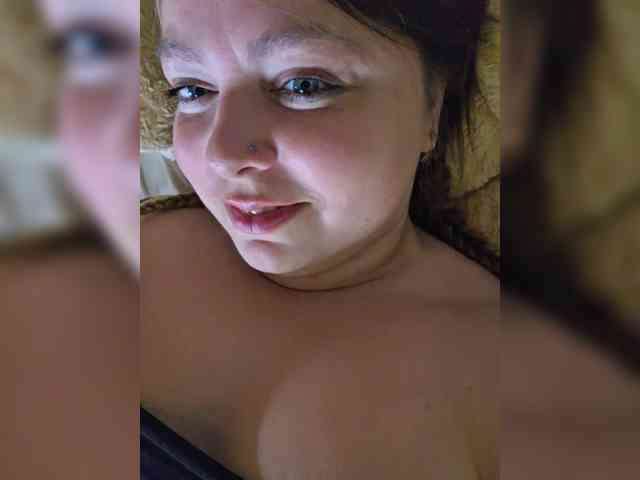 FLUFFY_BEAUTY webcam