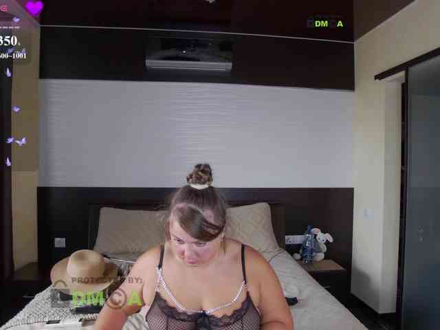 FLUFFY_BEAUTY webcam