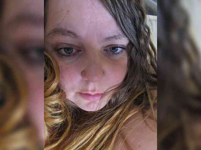 FLUFFY_BEAUTY webcam