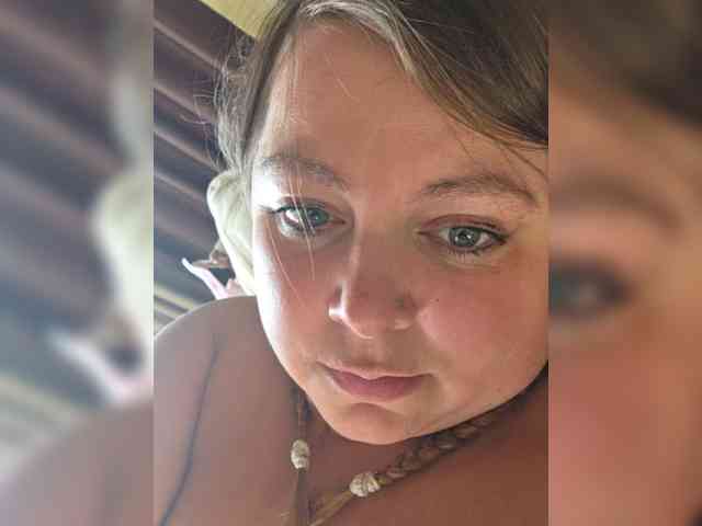 FLUFFY_BEAUTY webcam