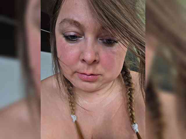 FLUFFY_BEAUTY webcam