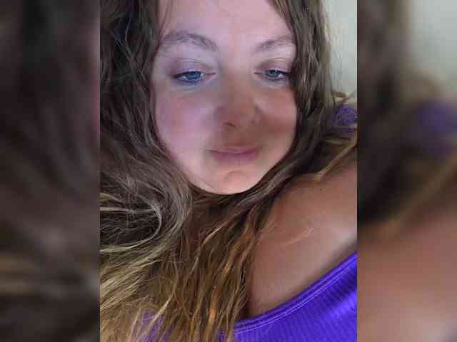 FLUFFY_BEAUTY webcam