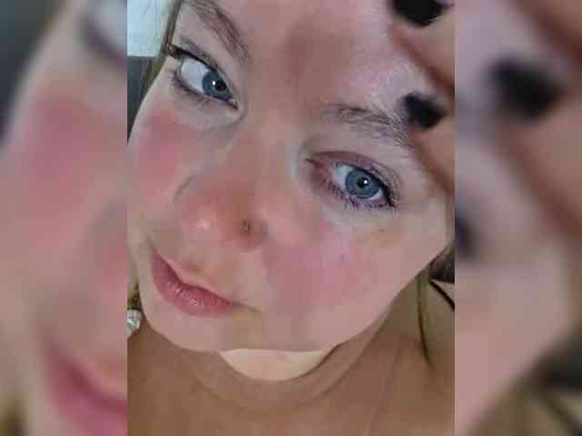 FLUFFY_BEAUTY webcam