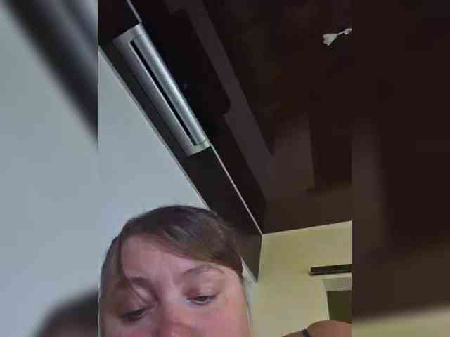 FLUFFY_BEAUTY webcam