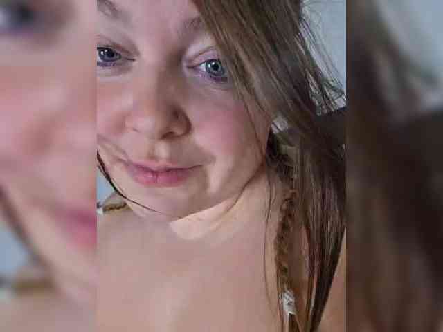 FLUFFY_BEAUTY webcam