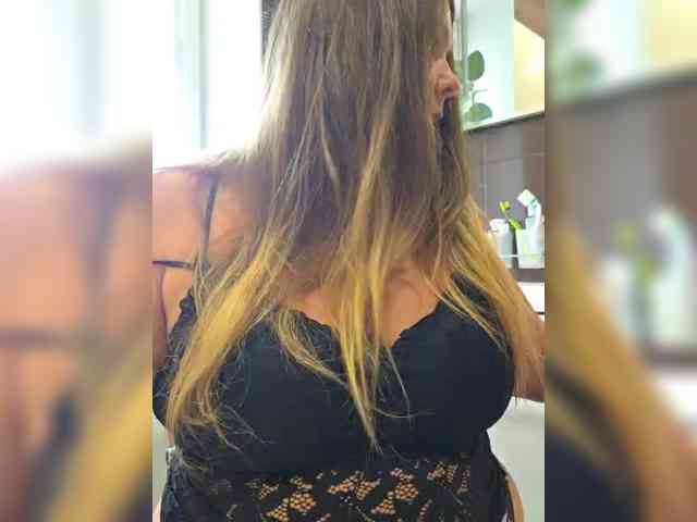FLUFFY_BEAUTY webcam