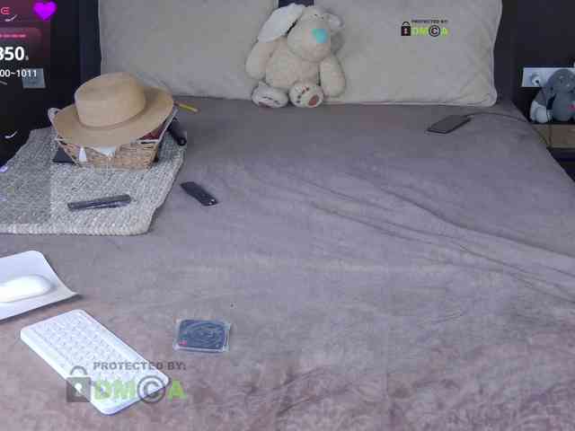FLUFFY_BEAUTY webcam