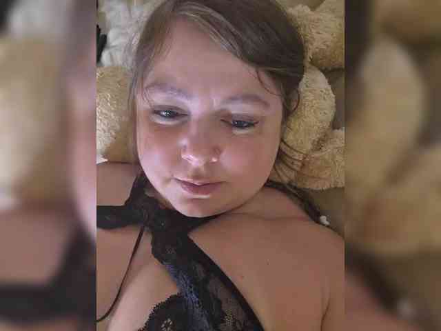 FLUFFY_BEAUTY webcam