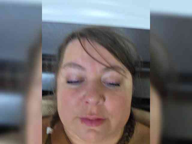 FLUFFY_BEAUTY webcam
