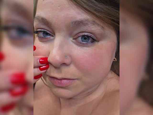 FLUFFY_BEAUTY webcam