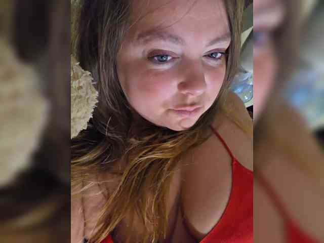 FLUFFY_BEAUTY webcam