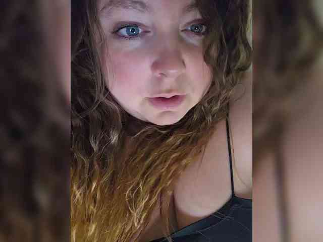 FLUFFY_BEAUTY webcam