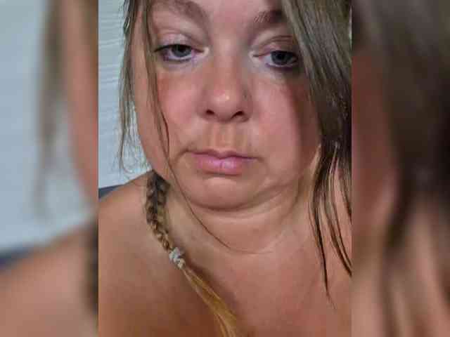 FLUFFY_BEAUTY webcam