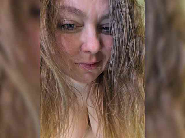 FLUFFY_BEAUTY webcam