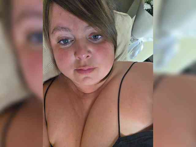 FLUFFY_BEAUTY webcam