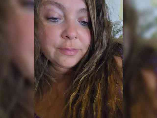 FLUFFY_BEAUTY webcam