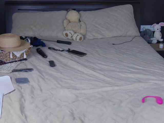 FLUFFY_BEAUTY webcam