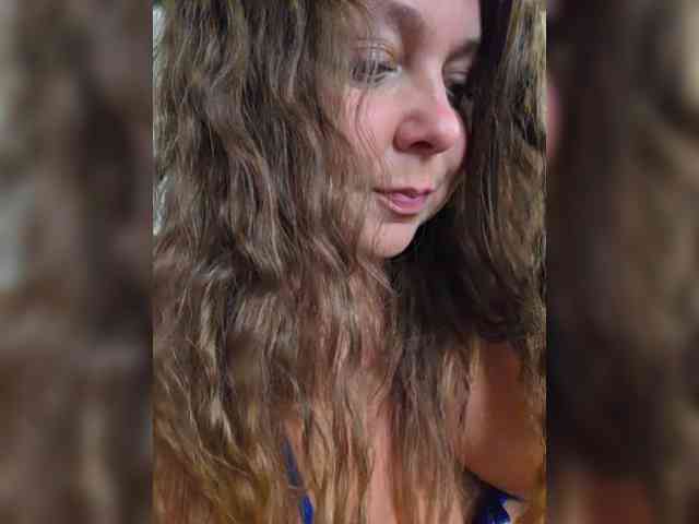 FLUFFY_BEAUTY webcam