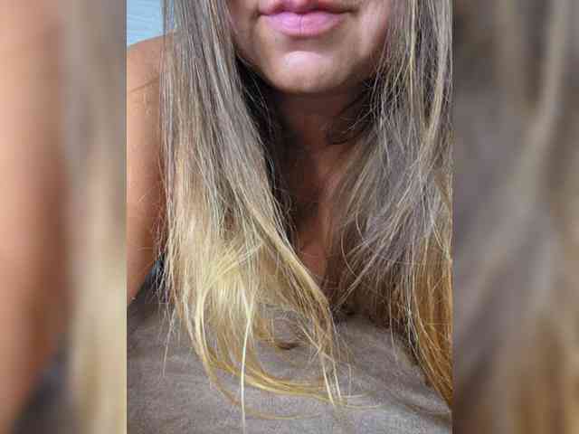 FLUFFY_BEAUTY webcam