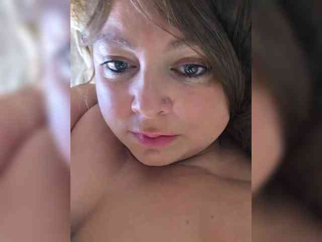 FLUFFY_BEAUTY webcam