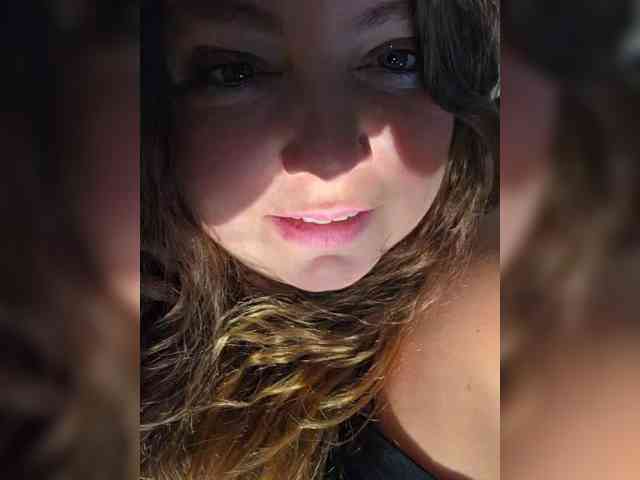 FLUFFY_BEAUTY webcam
