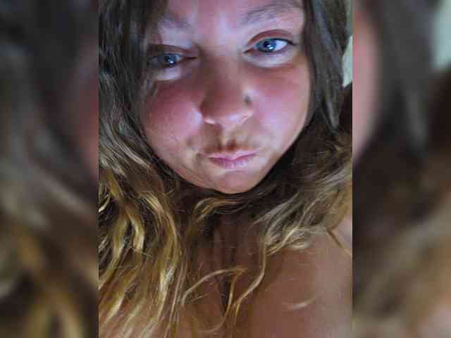 FLUFFY_BEAUTY webcam