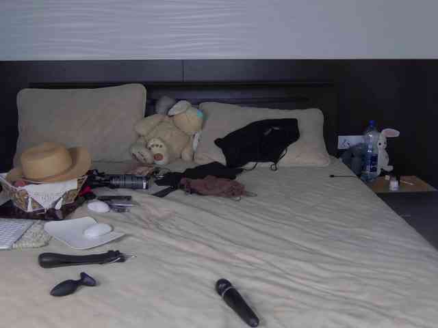 FLUFFY_BEAUTY webcam